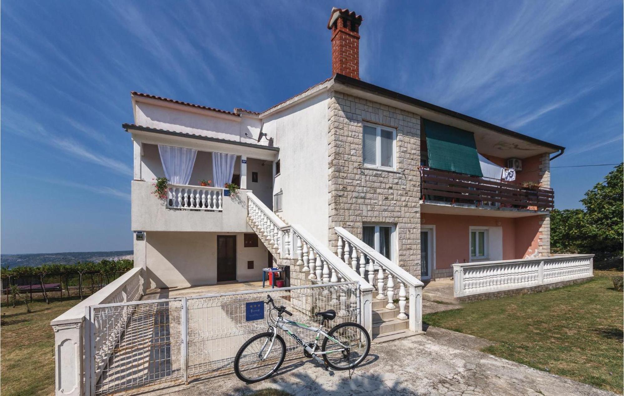 Pet Friendly Apartment In Koromacno With Wifi Exterior foto